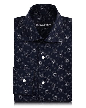 Chemise bleu marine à motifs floraux abstraits