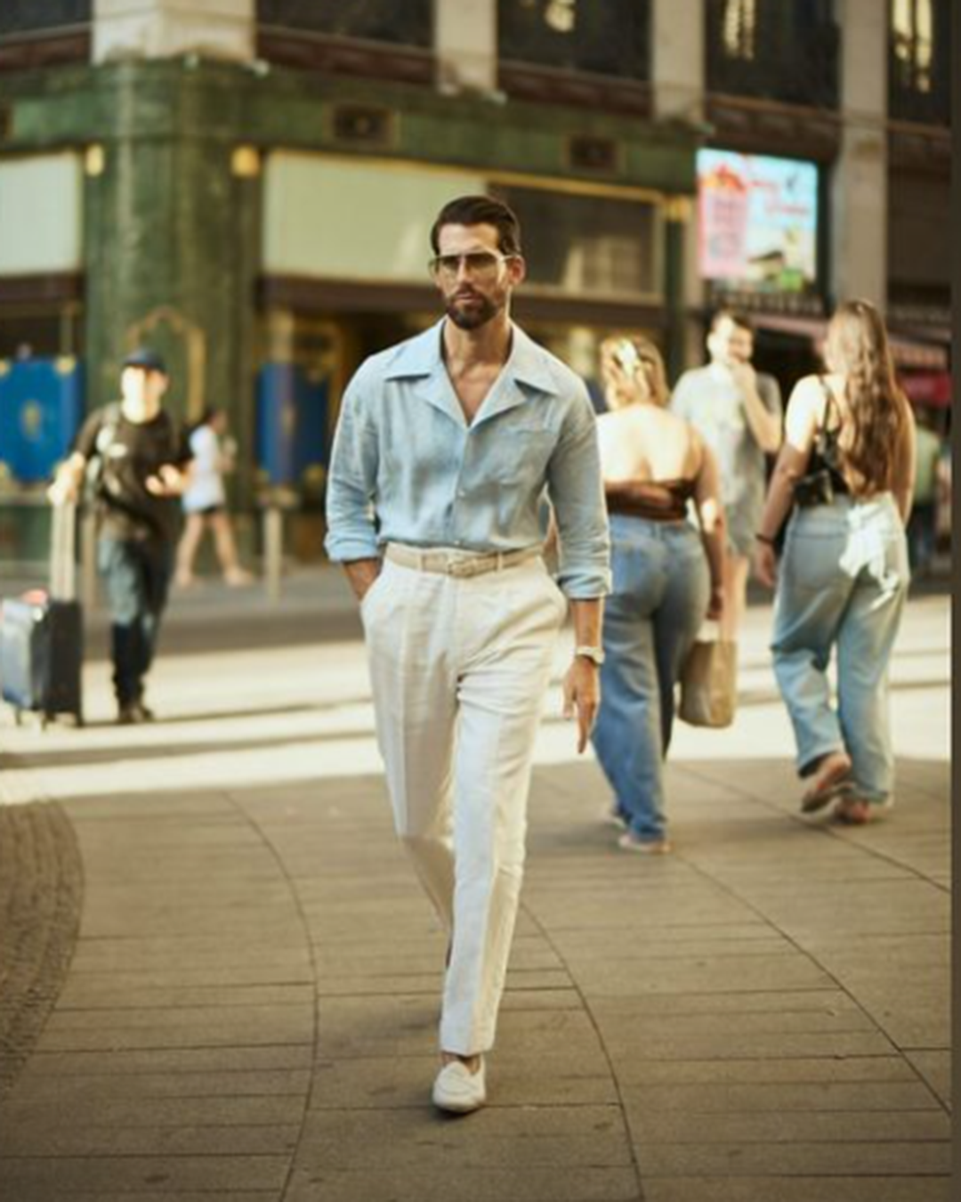 Summer Camp Collar Shirt in Sky Blue Linen