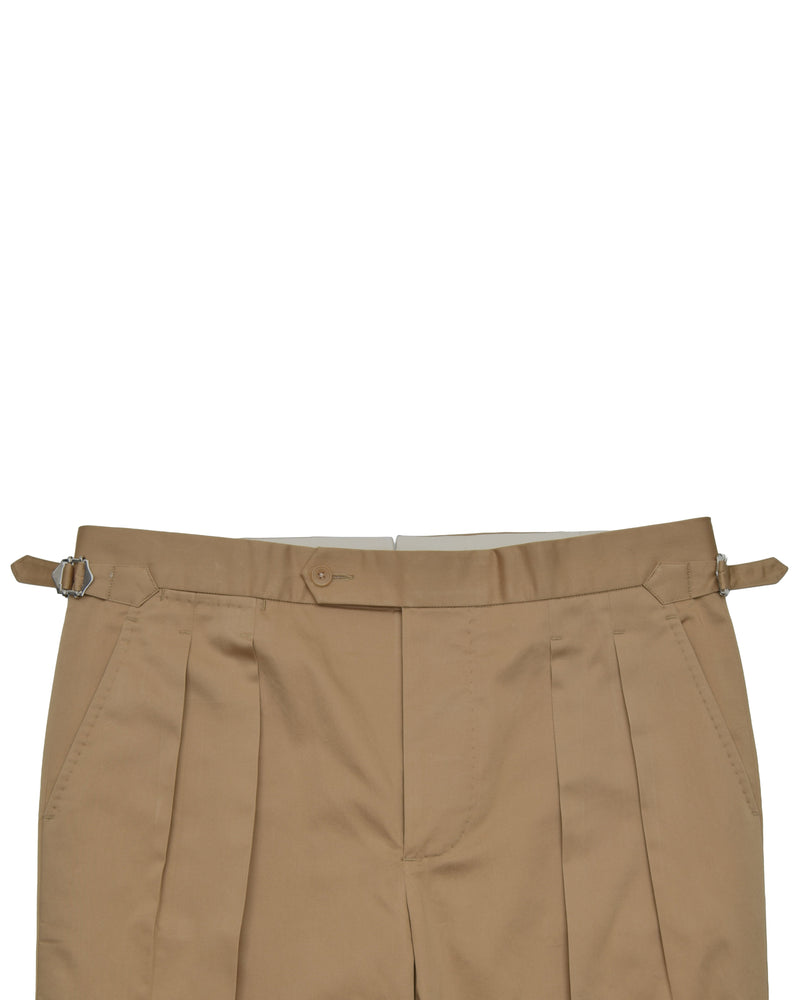 Plissierte Militärhose in Khaki