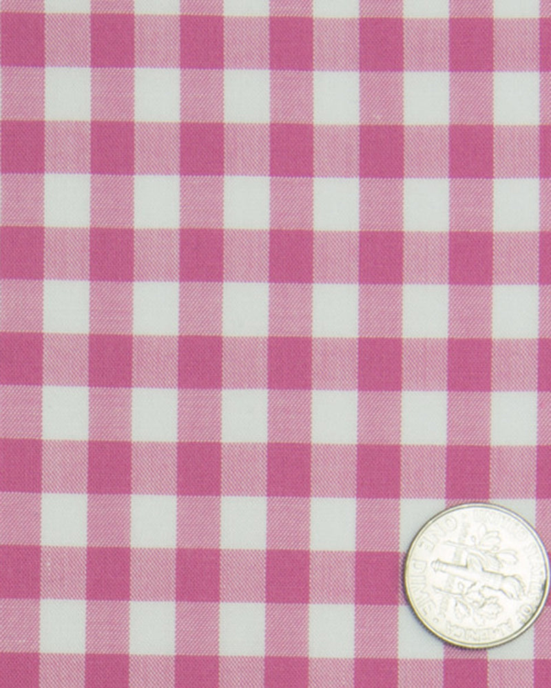 Heller rosa mutiger Gingham auf Weiß