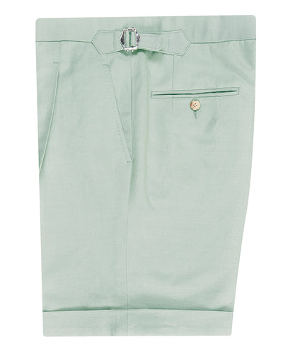 Short en toile de coton et lin vert pâle