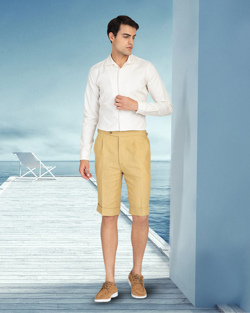 Goldgelbe Leinenshorts