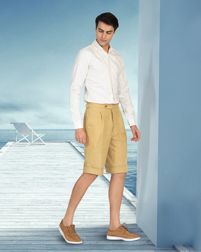 Short en lin jaune doré
