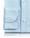 Ferozi Blau auf weißem Oxford University Stripes Hemd