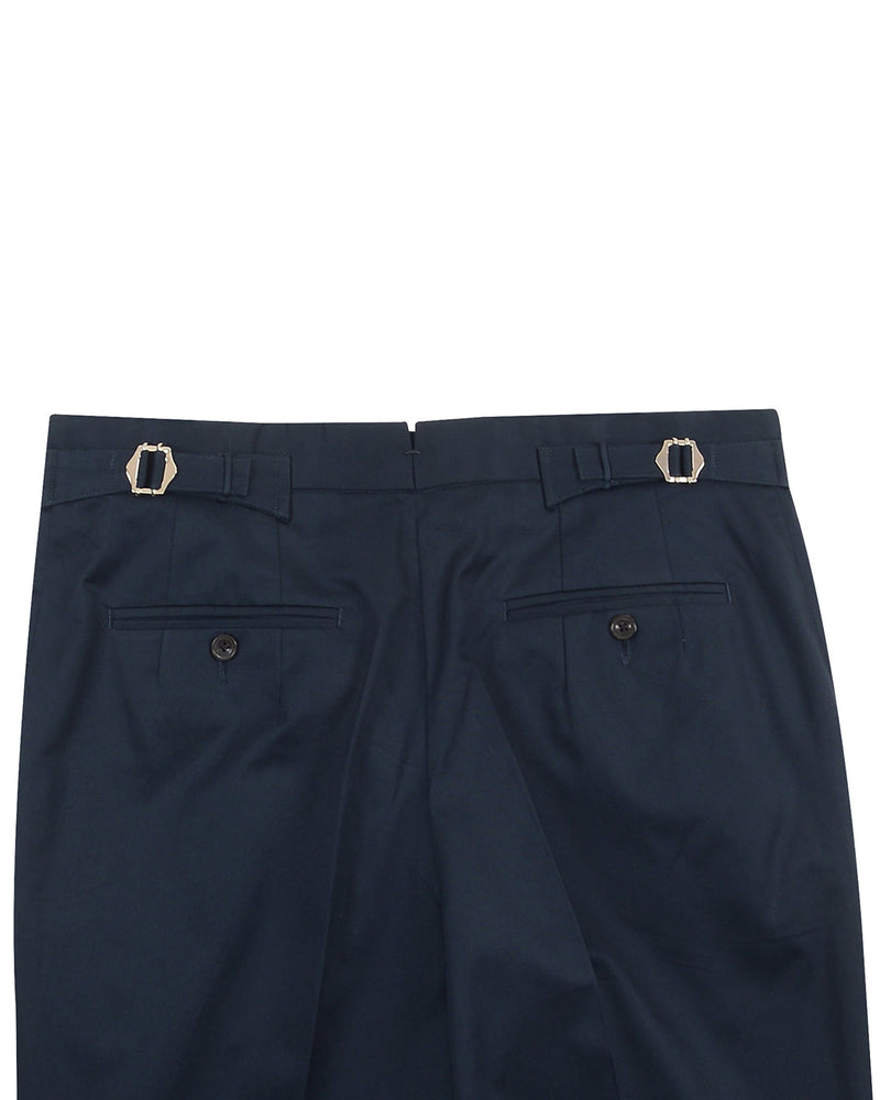 Marineblaue einfarbige Chino