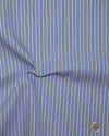 Graue, weiße, blaue und schwarze abwechselnde Streifen
