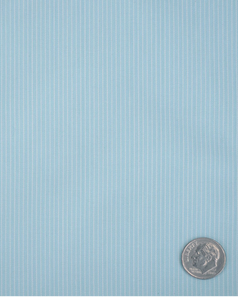 Aqua-Blau-Bleistift-Streifen-Shirt