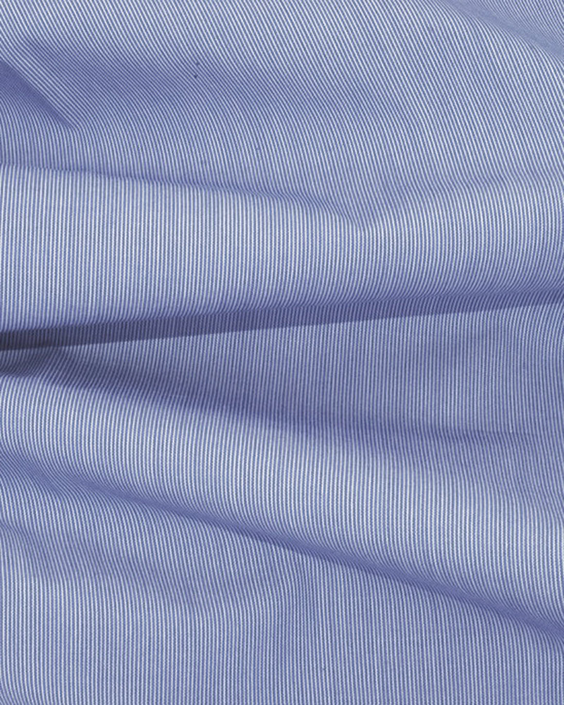 Blaue Haarstreifen