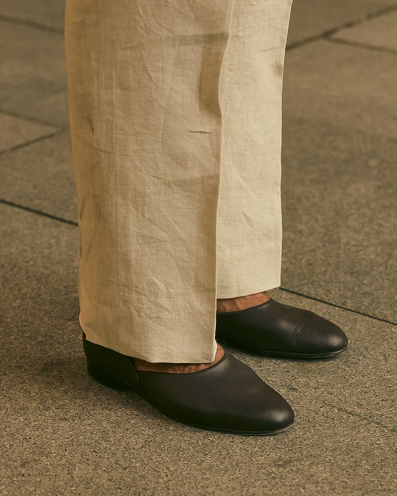 Hochtaillierte Hose aus Leinenanzug-Musselin