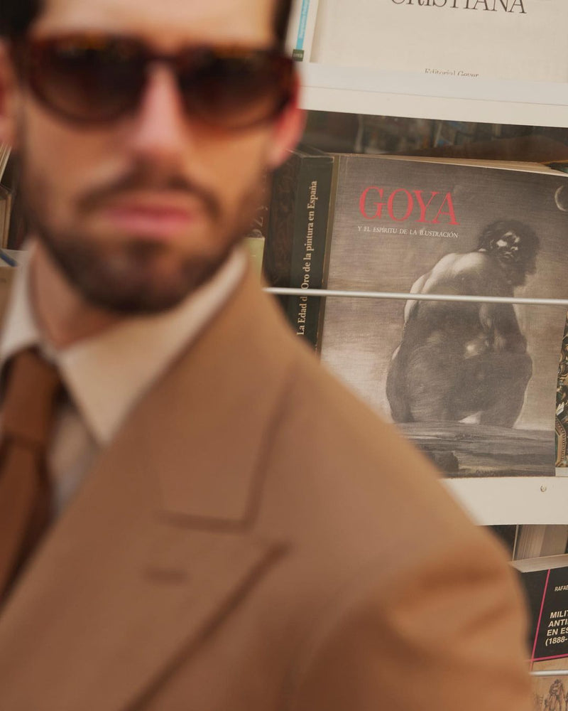 Vitale Barberis Canonico – Anzug aus sandfarbenem Wollflanell