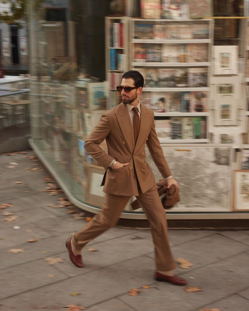 Vitale Barberis Canonico – Anzug aus sandfarbenem Wollflanell