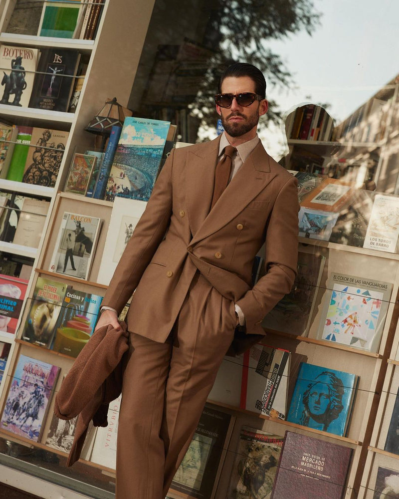 Vitale Barberis Canonico – Anzug aus sandfarbenem Wollflanell