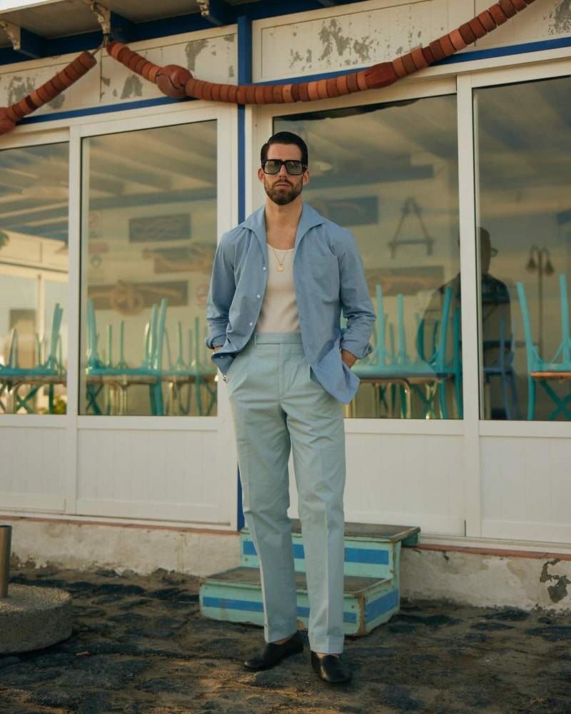 Plissierte, puderblaue Twill-Hose mit hohem Bund
