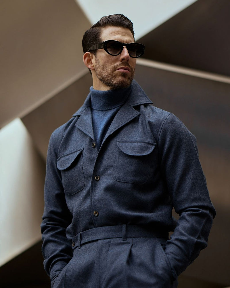 Marineblaue Dugdale-Hemdjacke aus Wollflanell