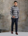 Chemise en flanelle à carreaux bleu marine gris foncé
