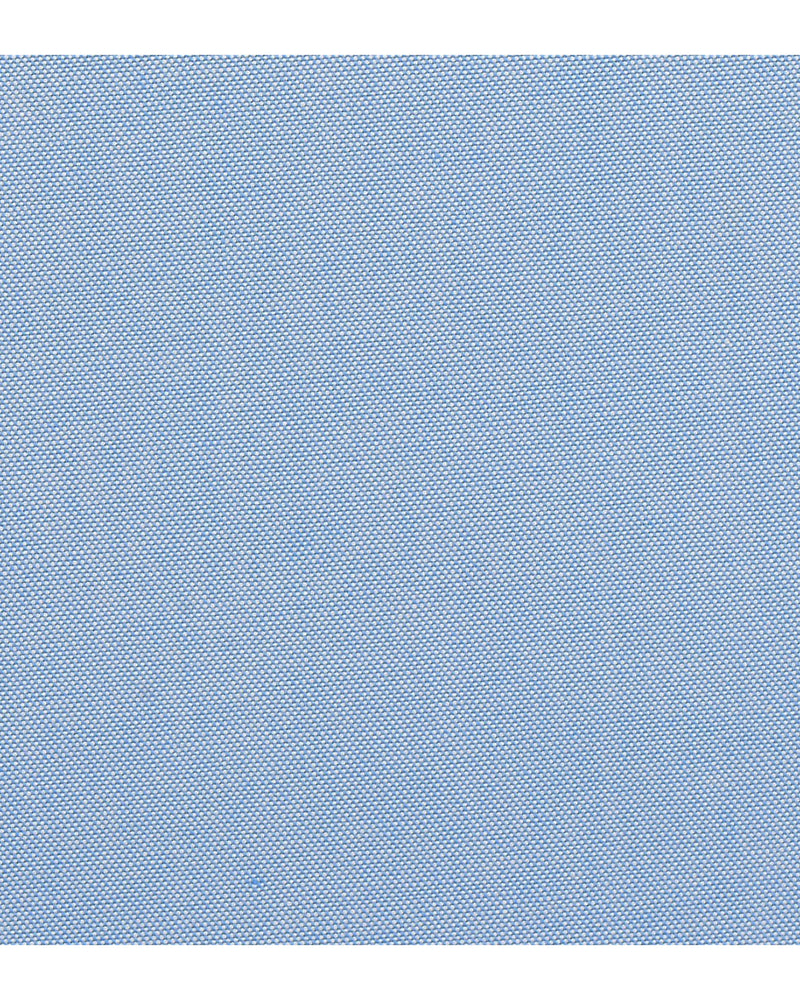 Klassisches blaues Sommer-Oxford-Hemd
