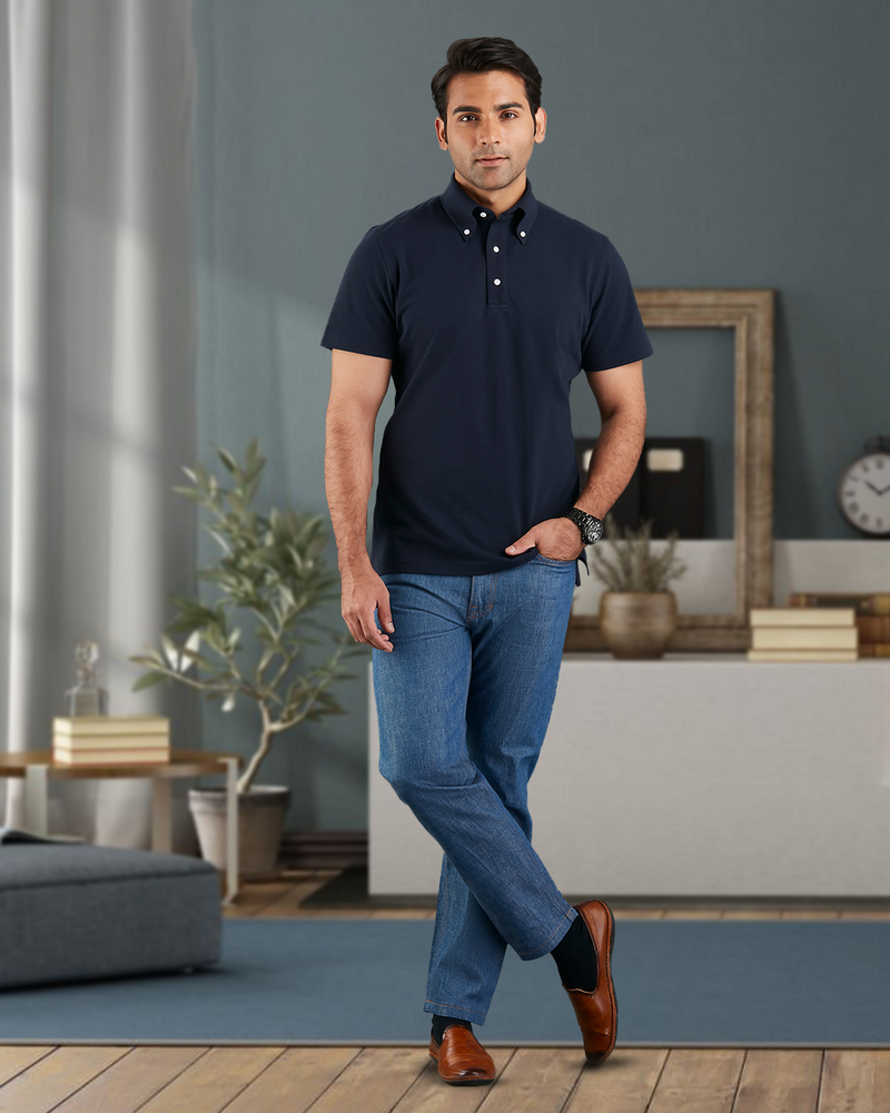 Marineblaues Polo-T-Shirt