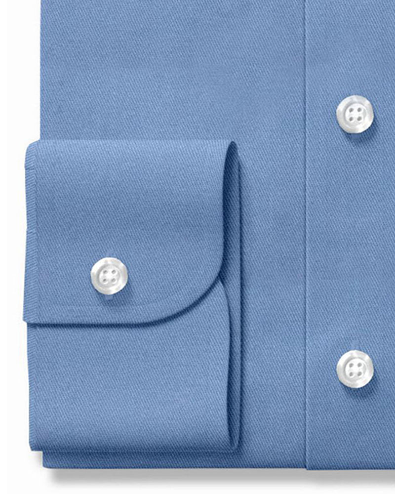 Blaues Business-Hemd: Weich, schwer und knitterfrei